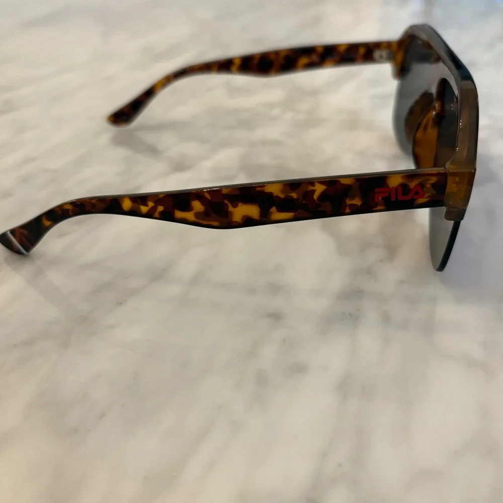 Fila‎ Sunglasses Tortoise Shell Blue Purple Mirrored Lens Aviator Style